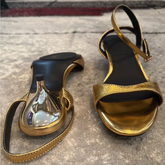 MUYISEXI Genuine Leather Gold Kitten Heels - Picture 7 of 11